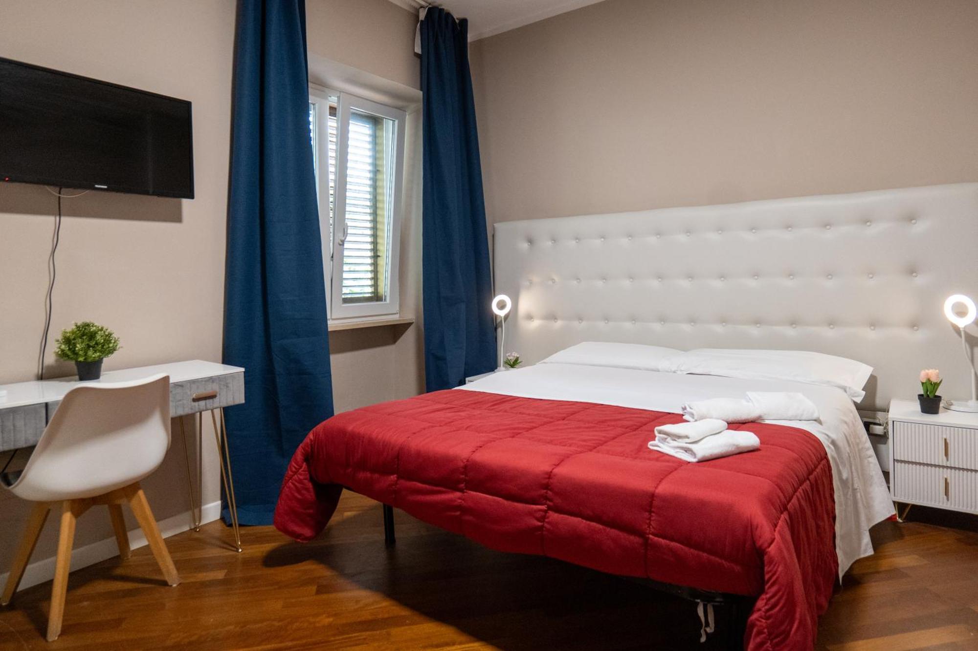 Dalmazia 33 Hotel ซาแลร์โน ภายนอก รูปภาพ